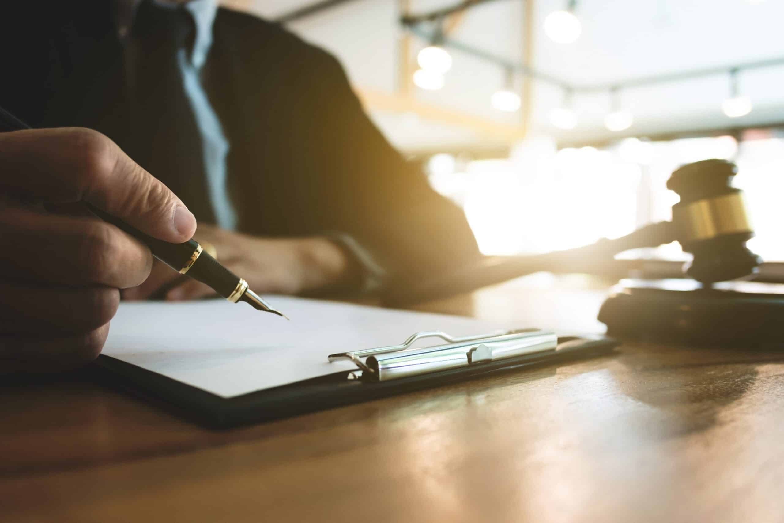 Mercado de leilões: conheça os principais termos