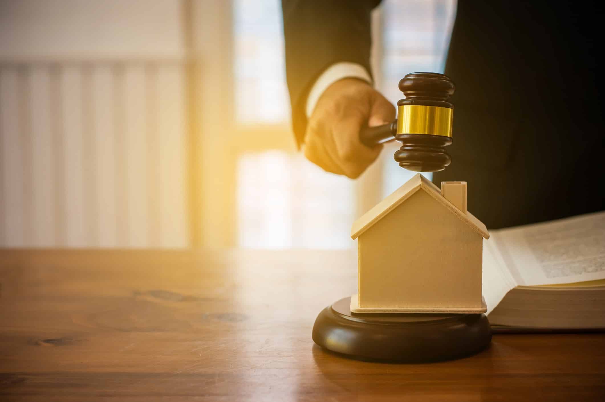 imóvel arrematado em leilão com divida de iptu