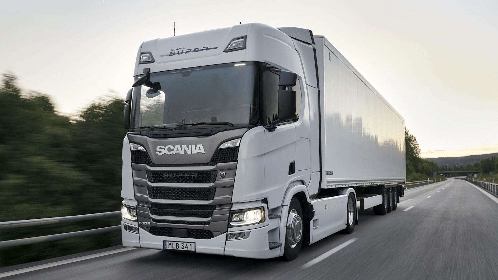 O Scania Super 460R é ideal para quem busca um caminhão de alta tecnologia e eficiência no transporte de grandes cargas.