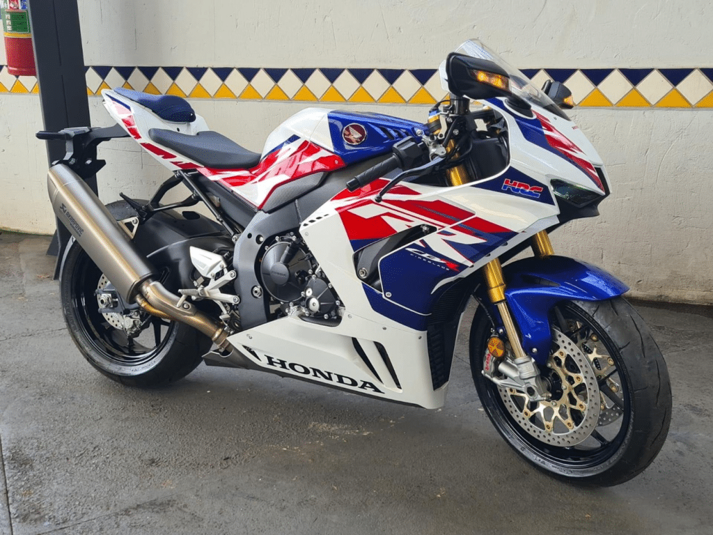 Honda CBR 1000RR-R Fireblade SP